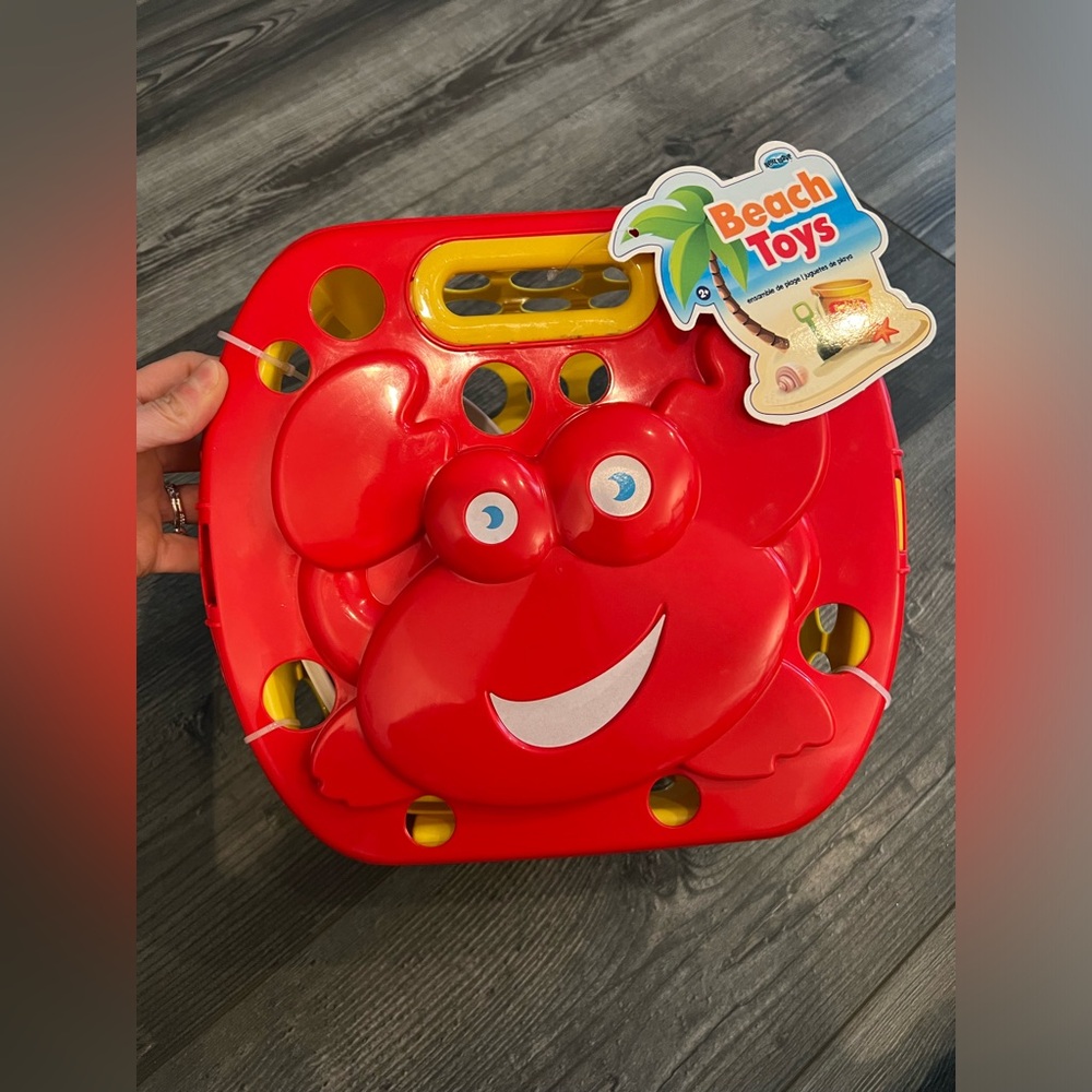 🦀 NWT Beach Toy Set 🦀